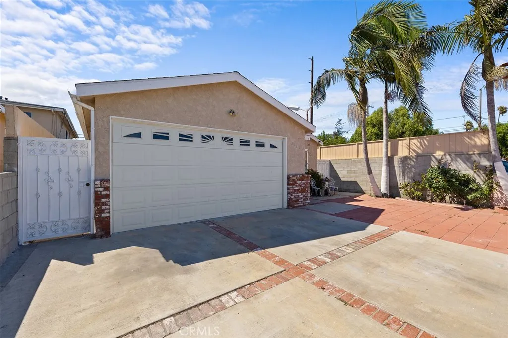2211 Barbour Court, San Pedro, California 90731 home-pic-6